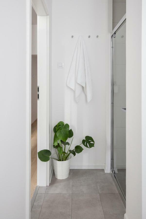 Apartament Mietowy | Chill And The City Apartments Danzica Esterno foto