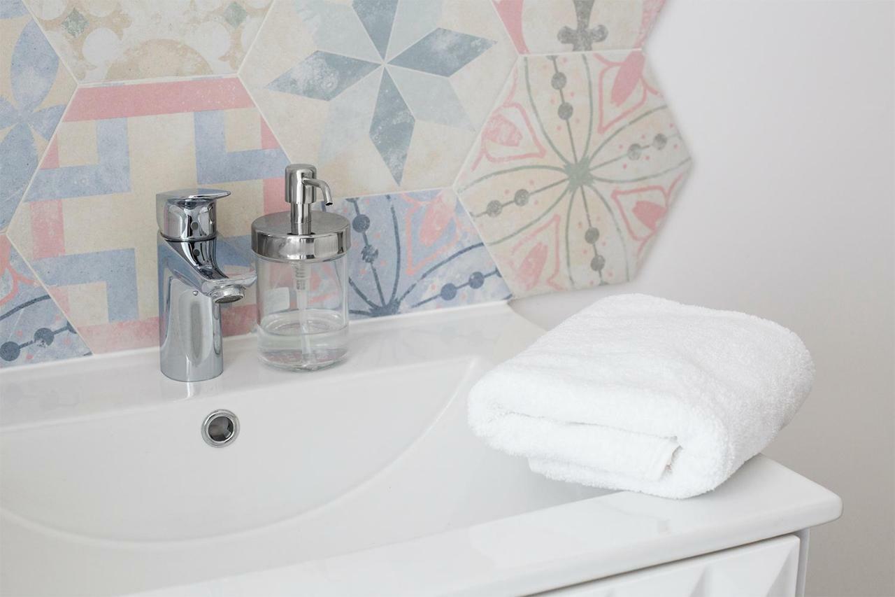 Apartament Mietowy | Chill And The City Apartments Danzica Esterno foto